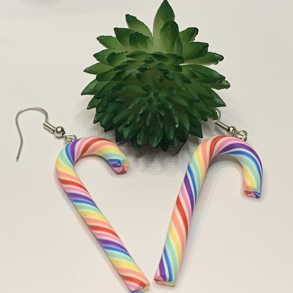 Candy Cane Earrings, Christmas Earrings, Holiday Earrings, Funny Food Earrings - Picture 3 of 5